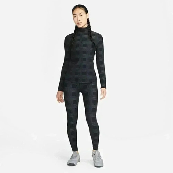 NEW! Nike Pro Women's Plus 3X Dri-FIT Mid Rise Hyperwarm Plaid Tights - Picture 1 of 4